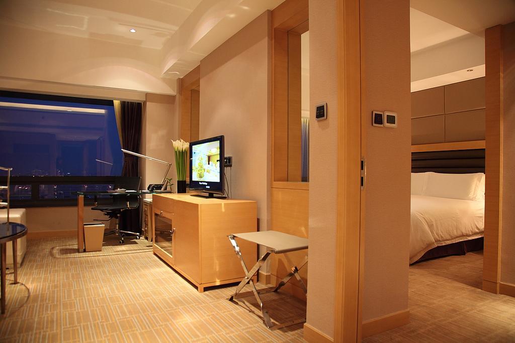 Shanghai Hongqiao Airport Hotel - Air China Kamer foto